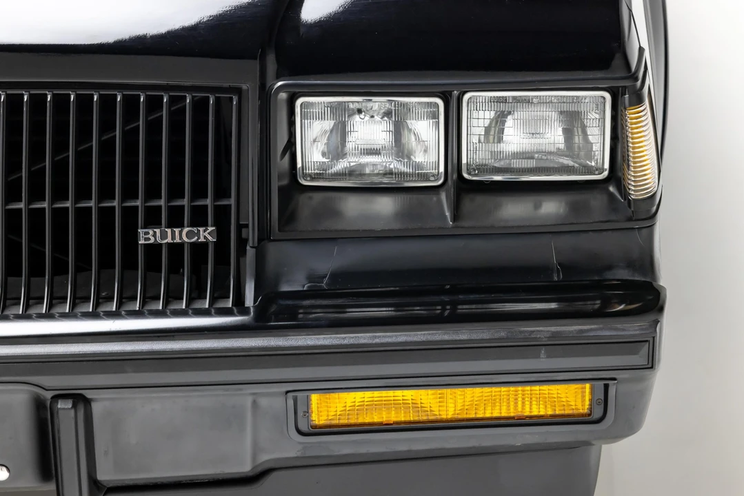 1987 Buick Grand National - Image 28 of 31