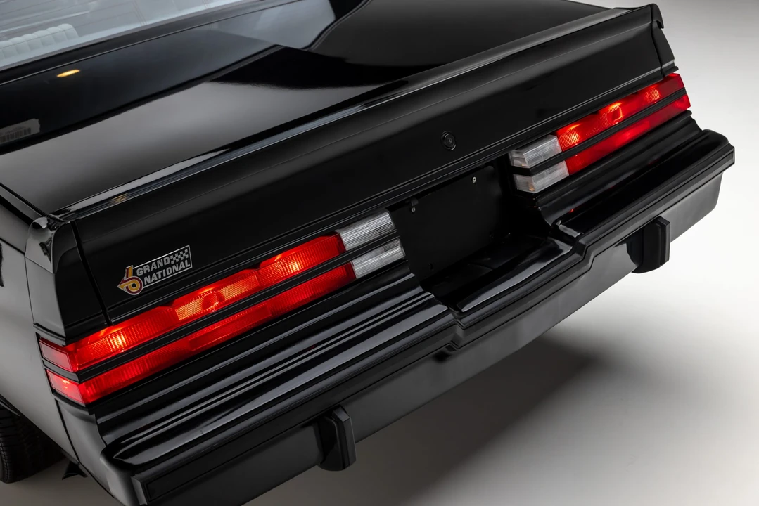 1987 Buick Grand National - Image 29 of 31