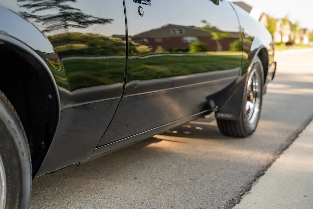1987 Buick Grand National - Image 26 of 31