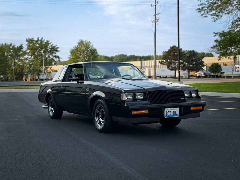 1987 Buick Grand National - Image 10 of 31
