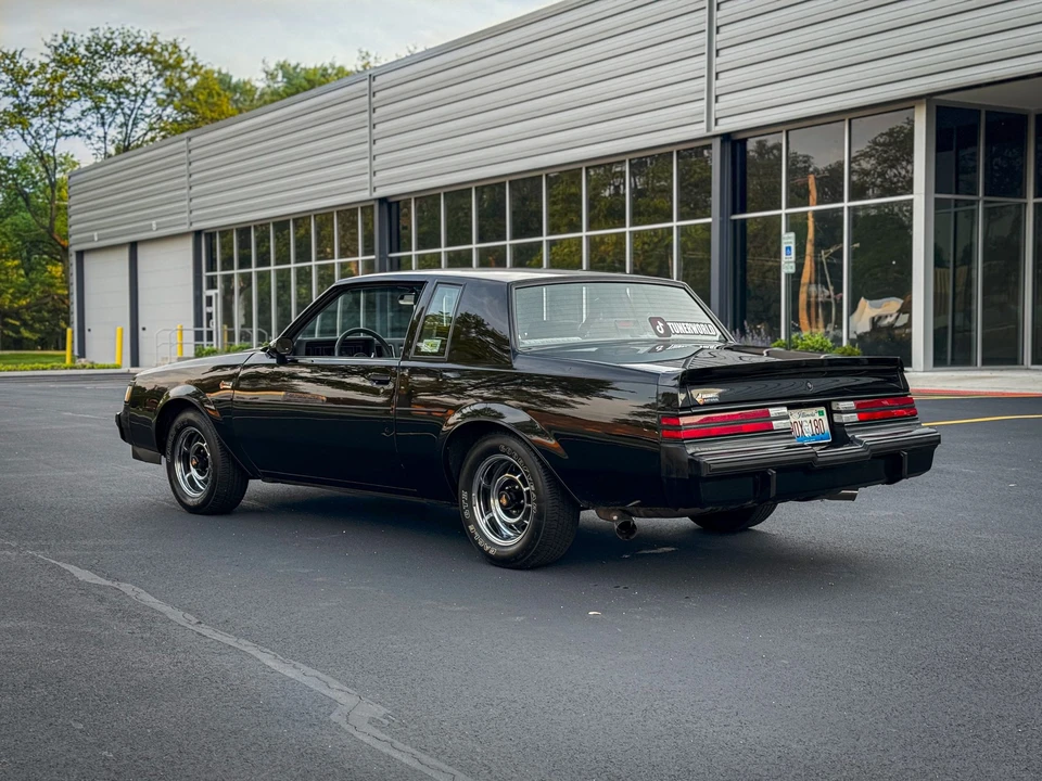 1987 Buick Grand National - Image 5 of 31