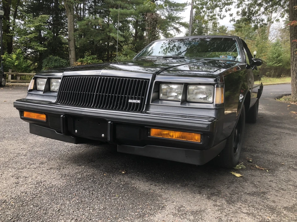 1987 Buick Grand National - Image 10 of 31