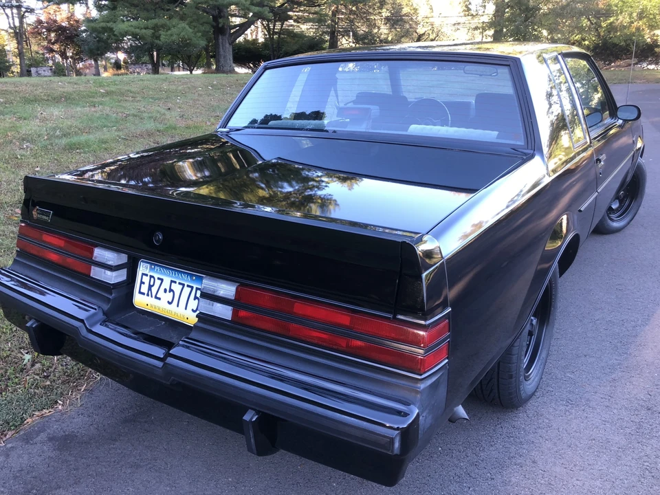 1987 Buick Grand National - Image 28 of 31