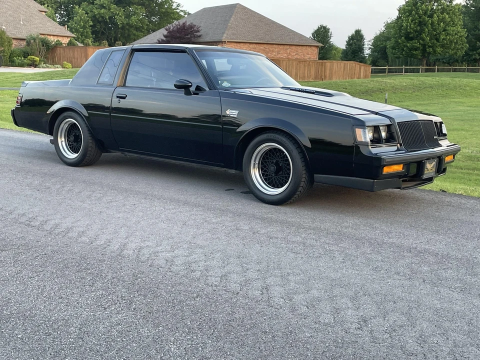 1987 Buick Grand National - Image 24 of 31