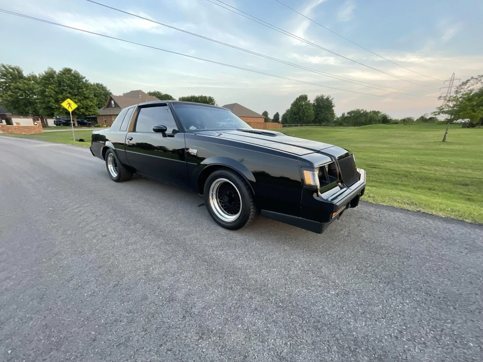 1987 Buick Grand National - Image 25 of 31