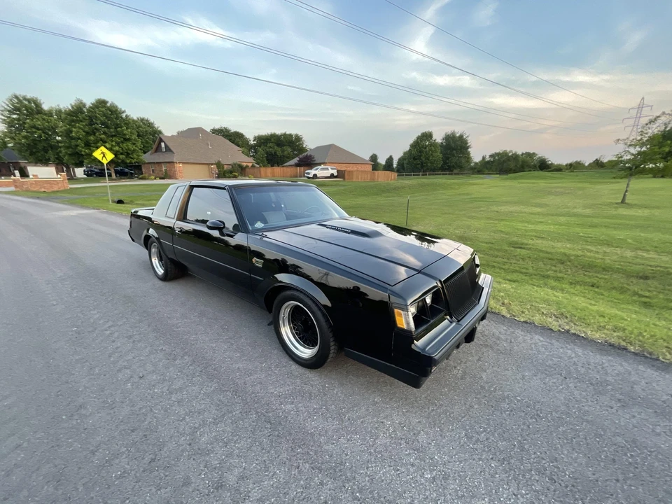 1987 Buick Grand National - Image 26 of 31