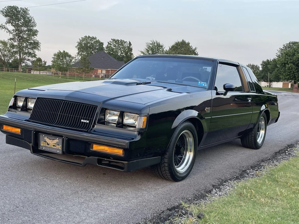 1987 Buick Grand National - Image 2 of 31