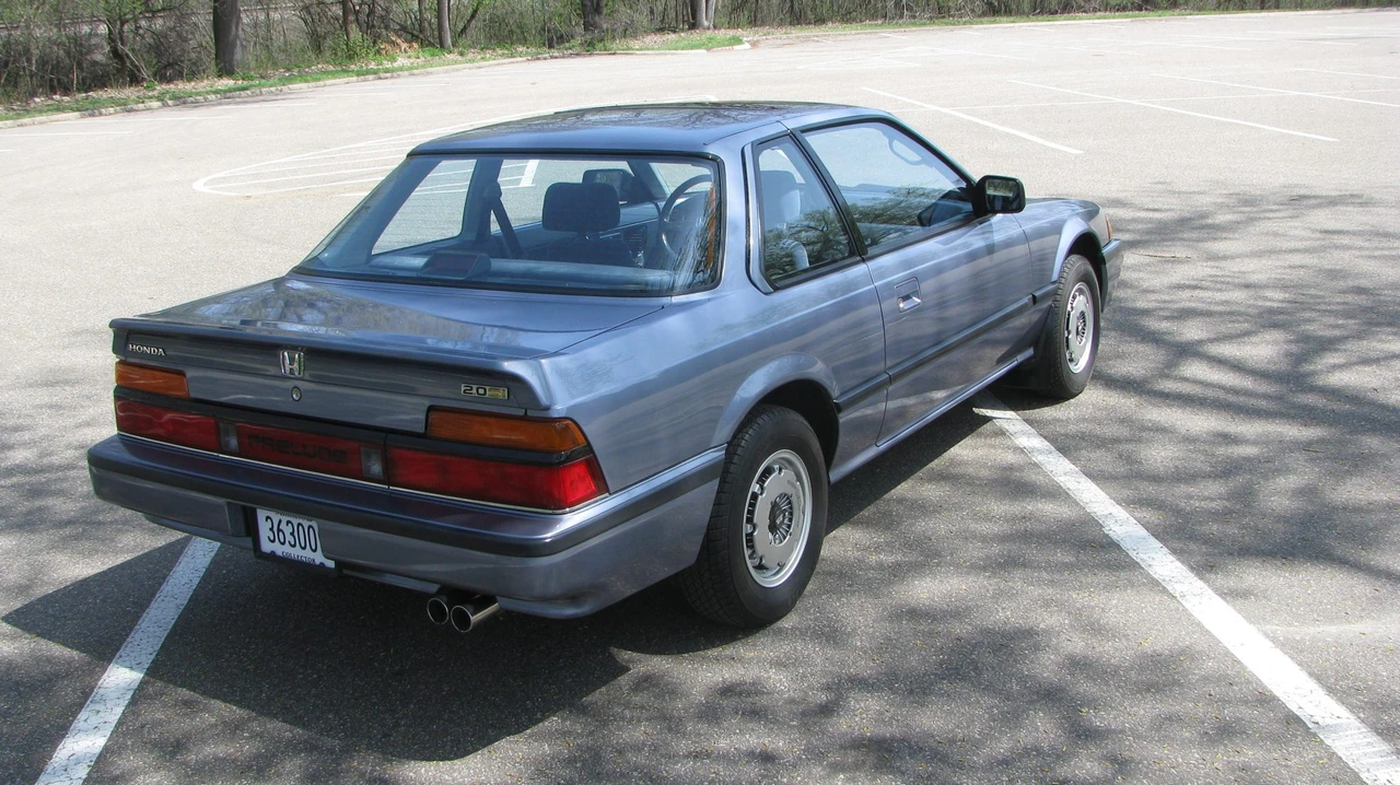 1987 Honda Prelude 2nd Gen - Image 22 of 31