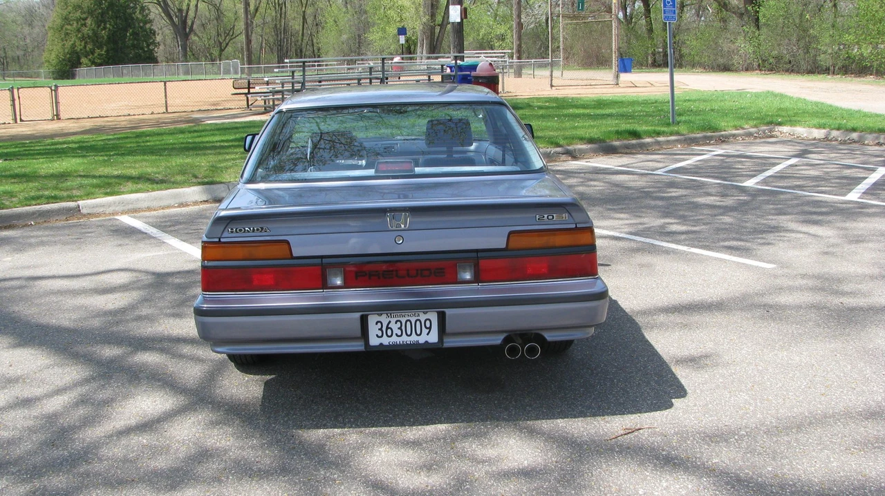 1987 Honda Prelude 2nd Gen - Image 25 of 31