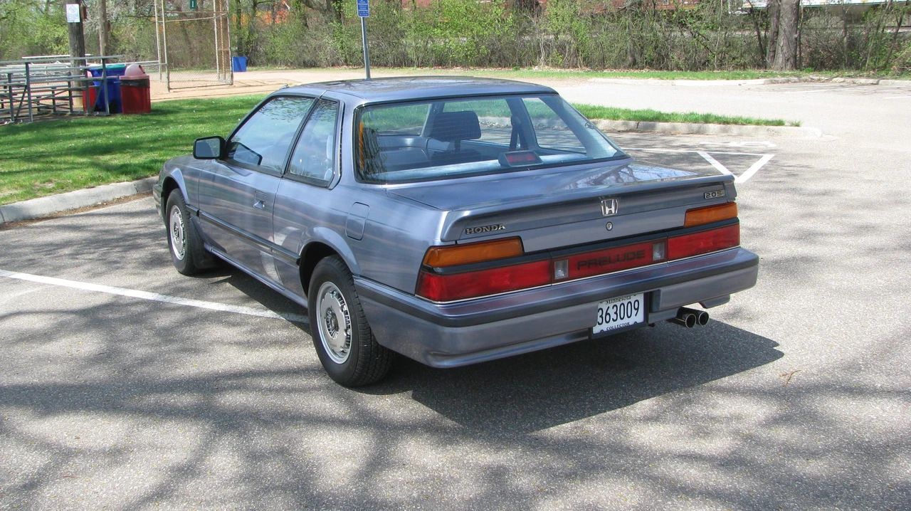 1987 Honda Prelude 2nd Gen - Image 27 of 31