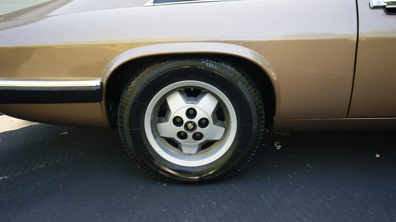 1987 Jaguar XJS Pre-Facelift V12 - Image 24 of 31