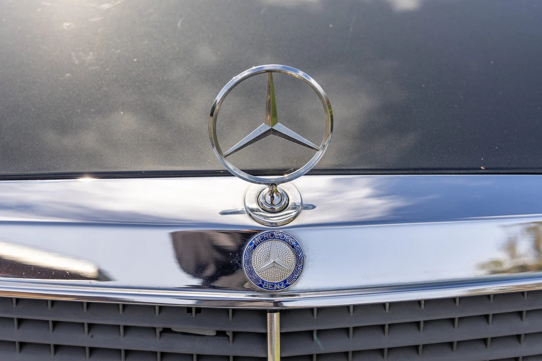 1987 Mercedes-Benz 190E 2.3-16 & 2.5-16 - Image 21 of 31