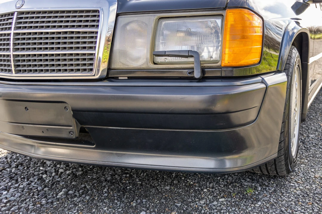1987 Mercedes-Benz 190E 2.3-16 & 2.5-16 - Image 17 of 31