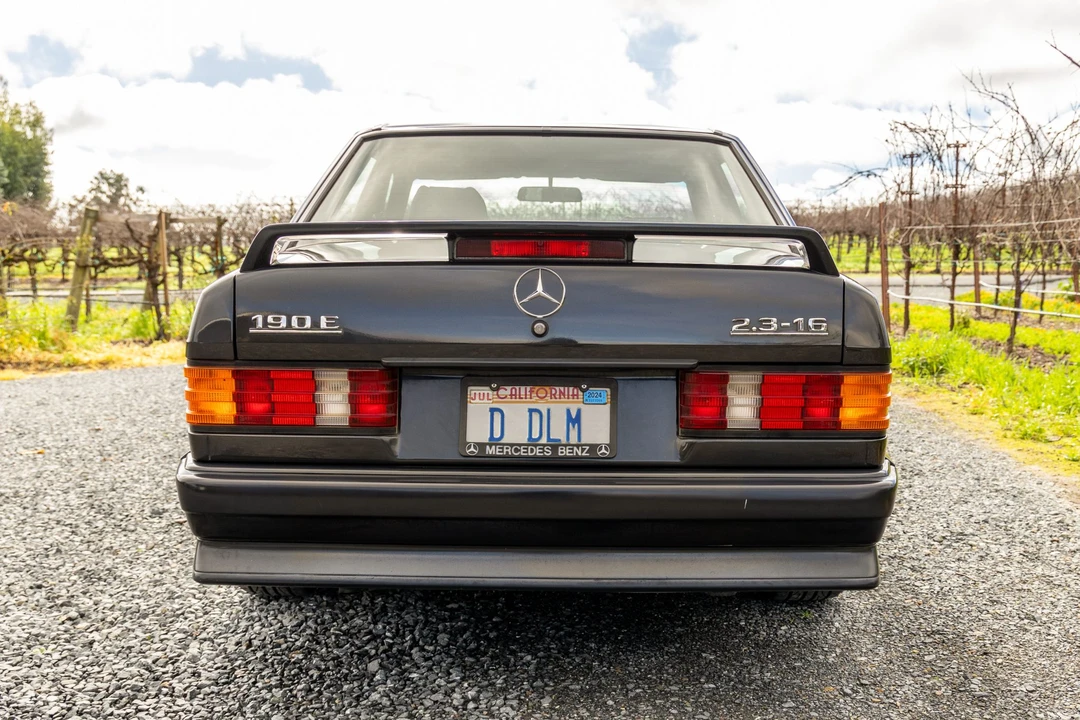 1987 Mercedes-Benz 190E 2.3-16 & 2.5-16 - Image 6 of 31