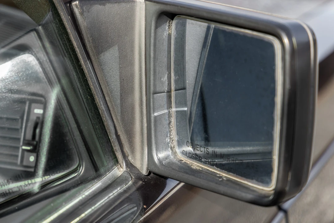 1987 Mercedes-Benz 190E 2.3-16 & 2.5-16 - Image 28 of 31