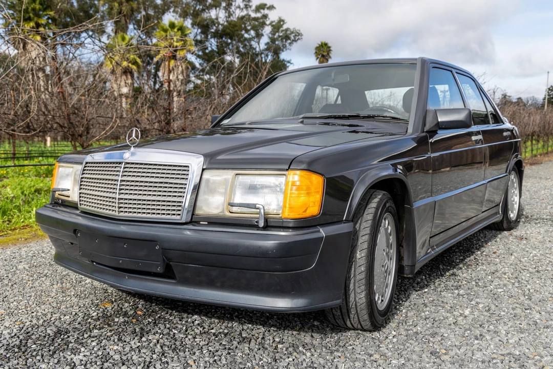 1987 Mercedes-Benz 190E 2.3-16 & 2.5-16 - Image 8 of 31