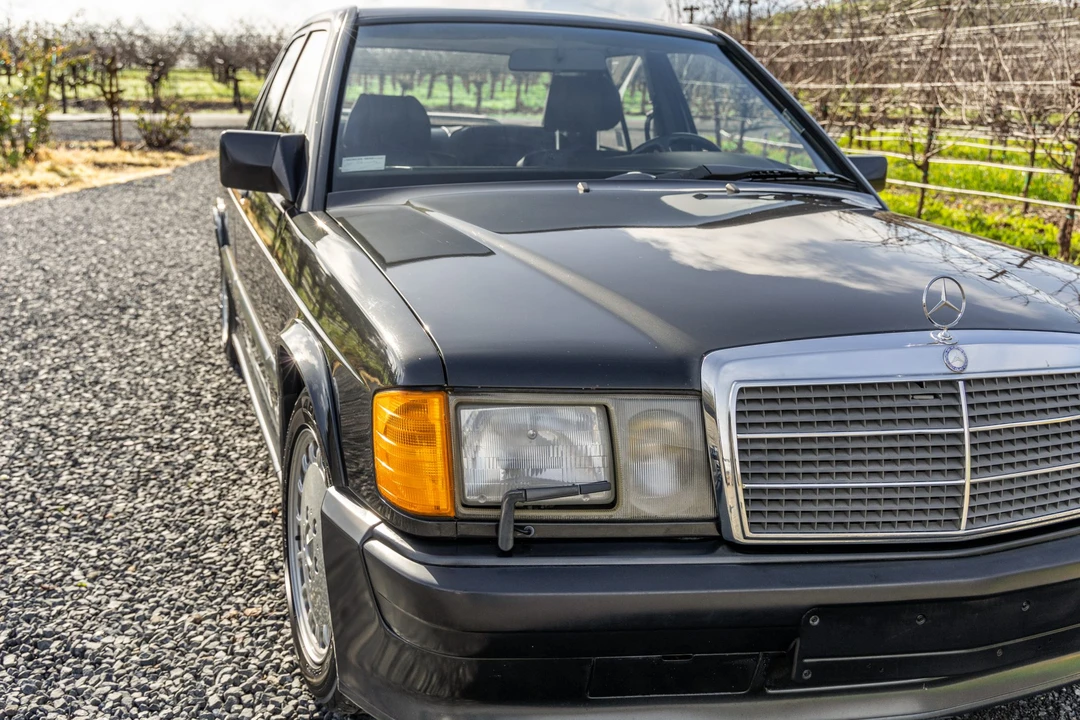 1987 Mercedes-Benz 190E 2.3-16 & 2.5-16 - Image 24 of 31