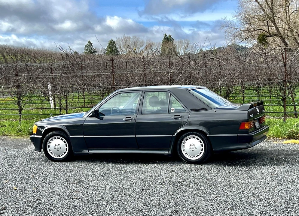1987 Mercedes-Benz 190E 2.3-16 & 2.5-16 - Image 13 of 31