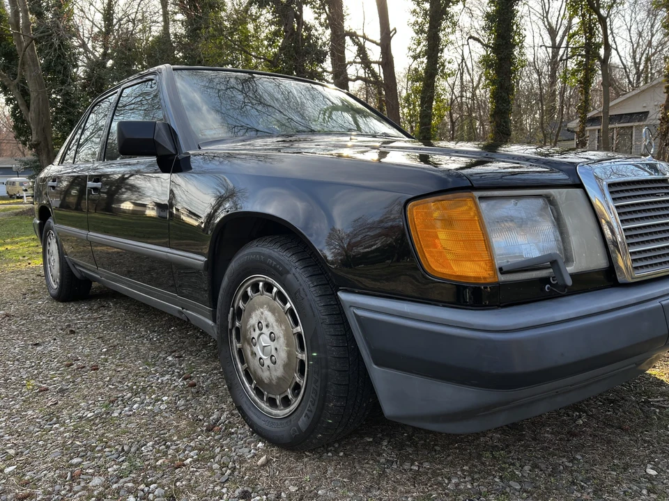 1987 Mercedes-Benz W124 E-Class - Image 26 of 31