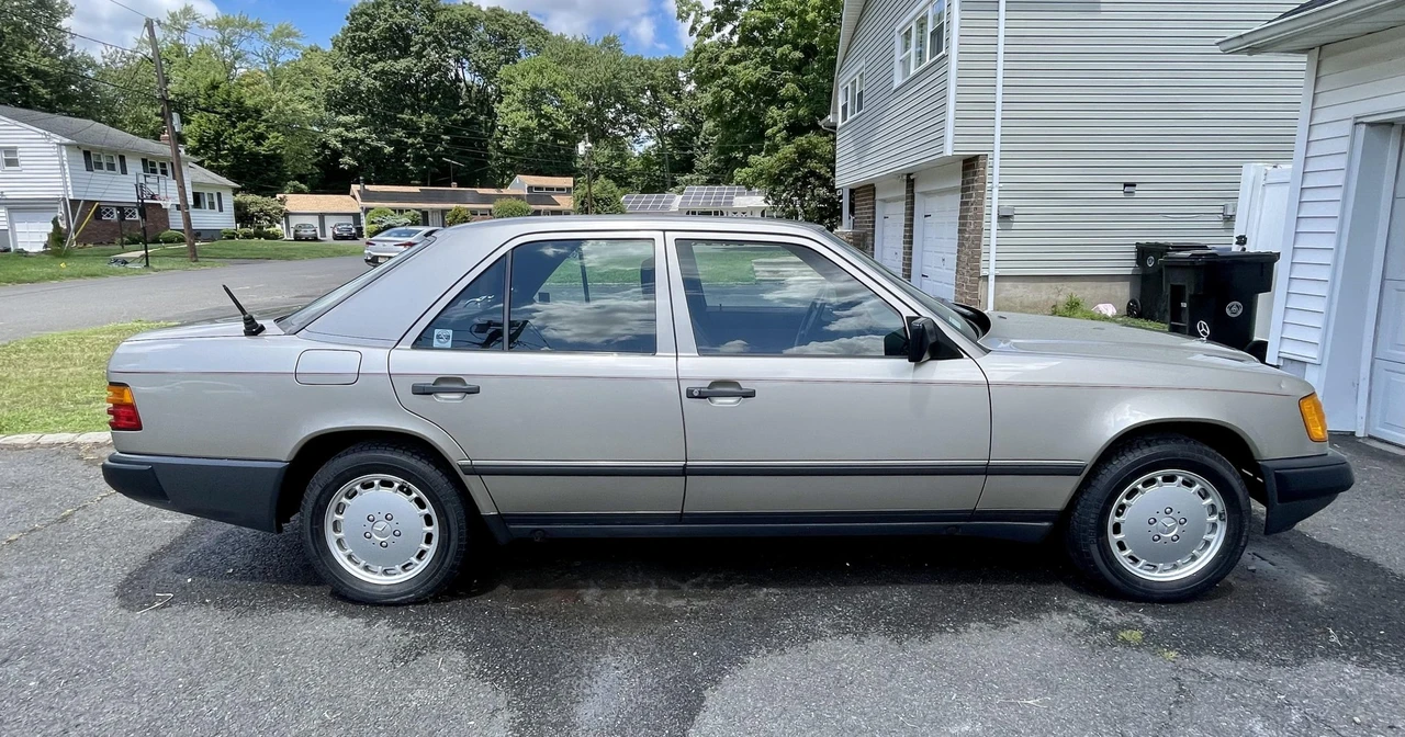 1987 Mercedes-Benz W124 E-Class - Image 8 of 31