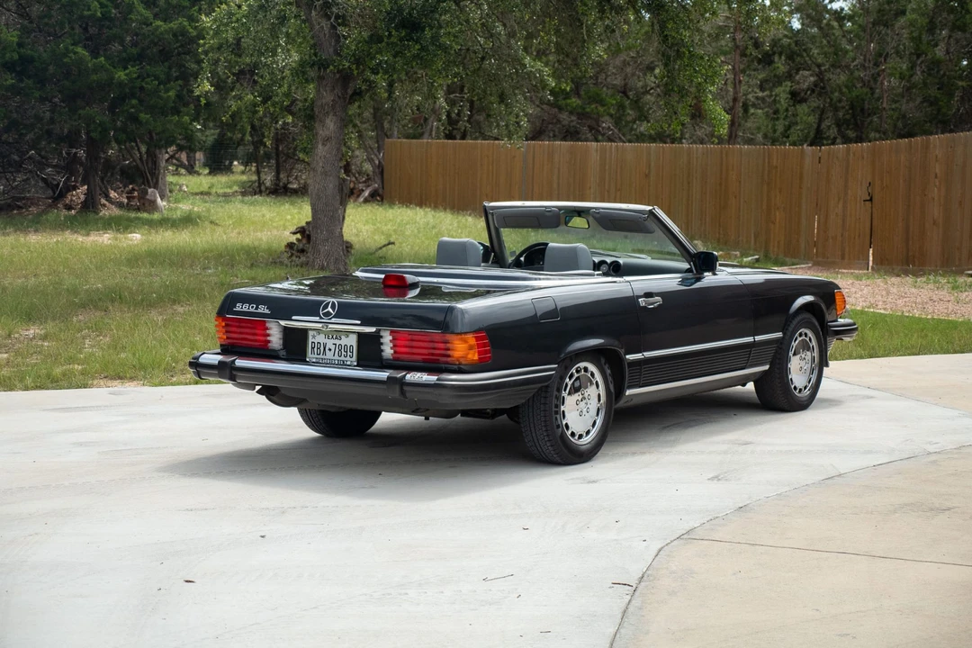 1987 Mercedes-Benz R107 SL-Class - Image 7 of 31