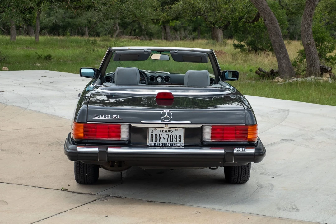 1987 Mercedes-Benz R107 SL-Class - Image 9 of 31
