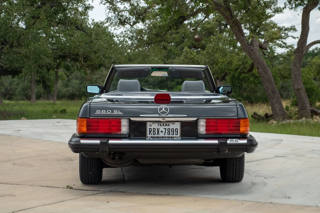 1987 Mercedes-Benz R107 SL-Class - Image 10 of 31