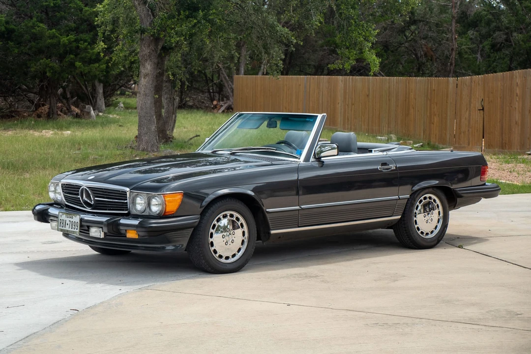 1987 Mercedes-Benz R107 SL-Class - Image 2 of 31