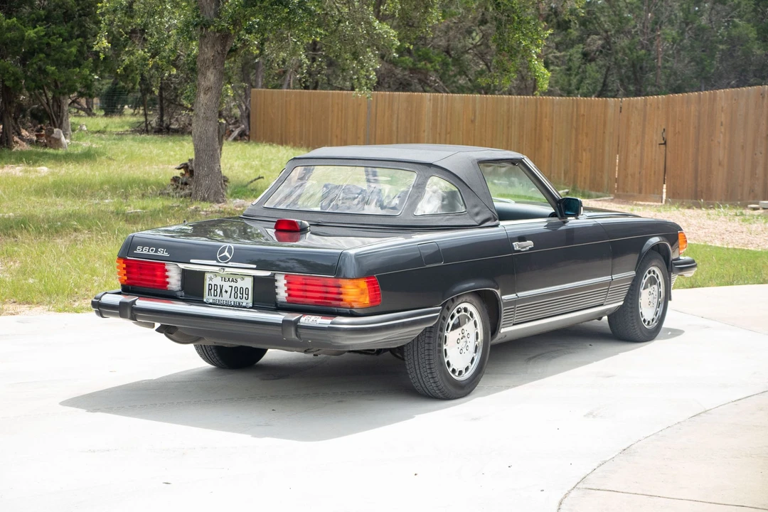 1987 Mercedes-Benz R107 SL-Class - Image 15 of 31