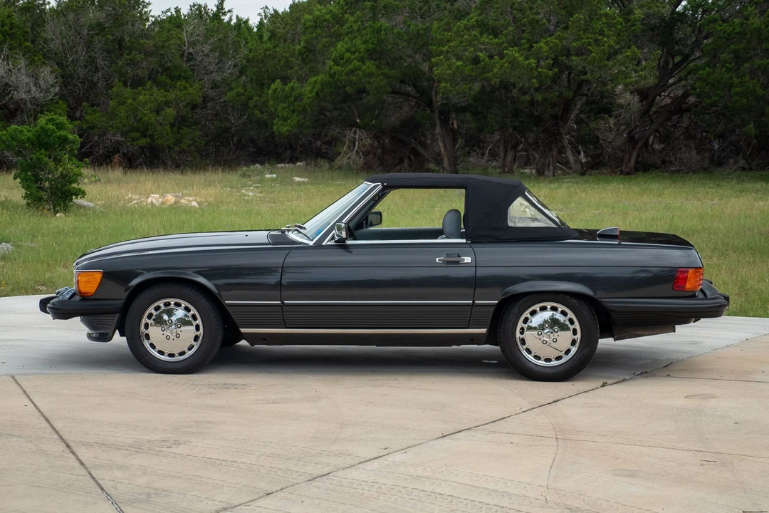 1987 Mercedes-Benz R107 SL-Class - Image 19 of 31