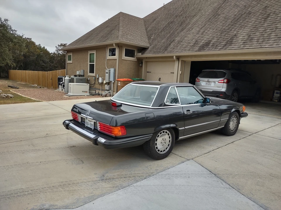 1987 Mercedes-Benz R107 SL-Class - Image 29 of 31