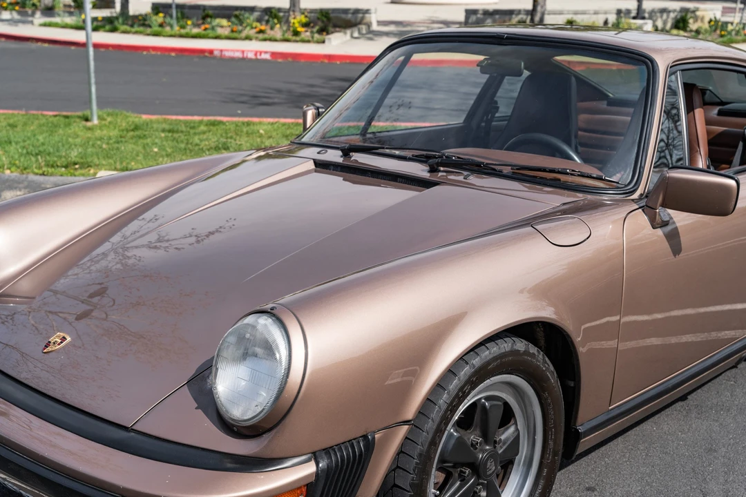1987 Porsche 911 Carrera 3.2 - Image 16 of 31