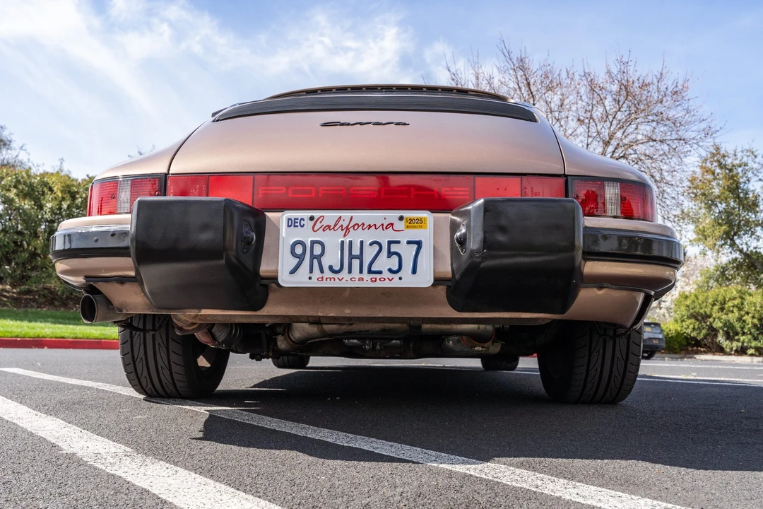 1987 Porsche 911 Carrera 3.2 - Image 14 of 31