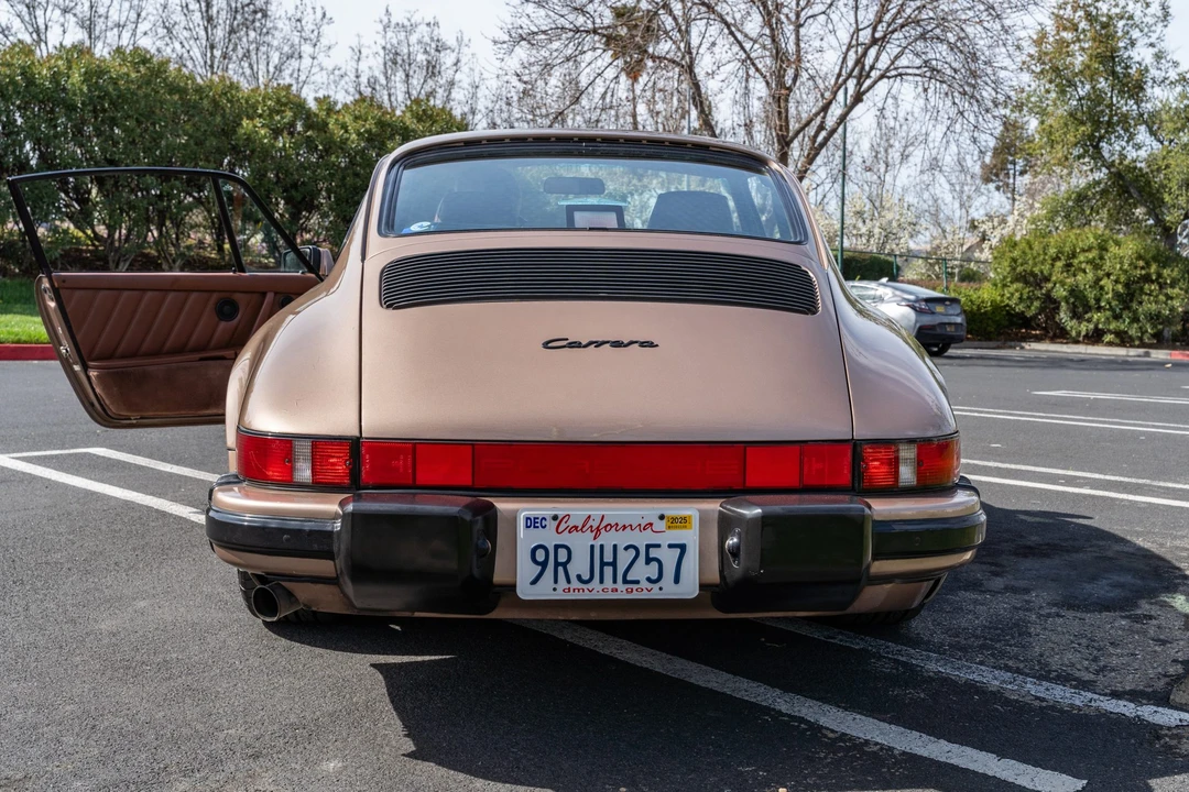 1987 Porsche 911 Carrera 3.2 - Image 11 of 31