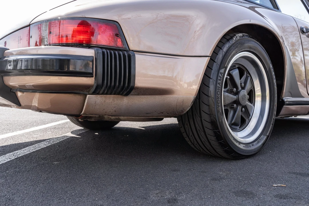 1987 Porsche 911 Carrera 3.2 - Image 15 of 31