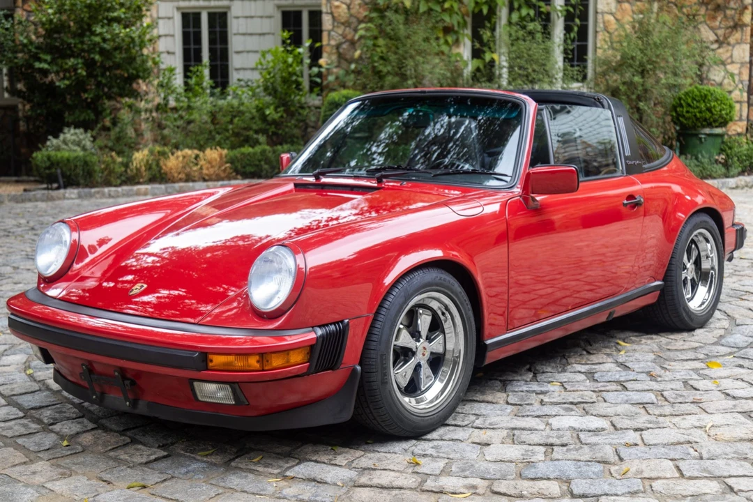 1987 Porsche 911 Carrera 3.2 - Image 1 of 31