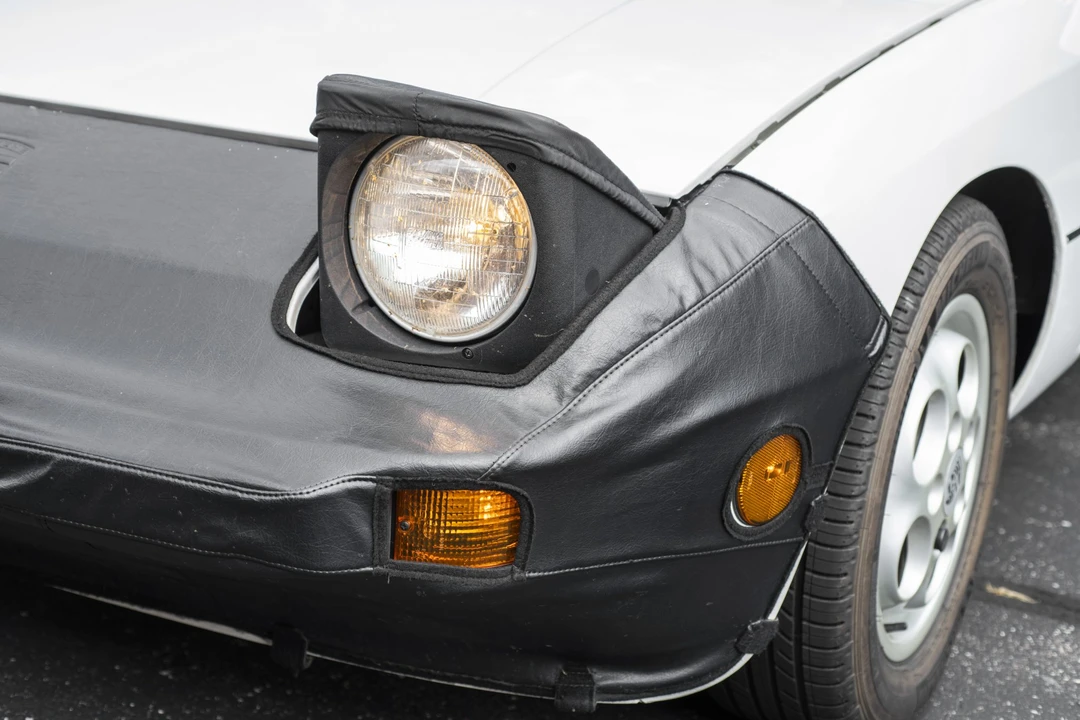 1987 Porsche 924 S - Image 12 of 31