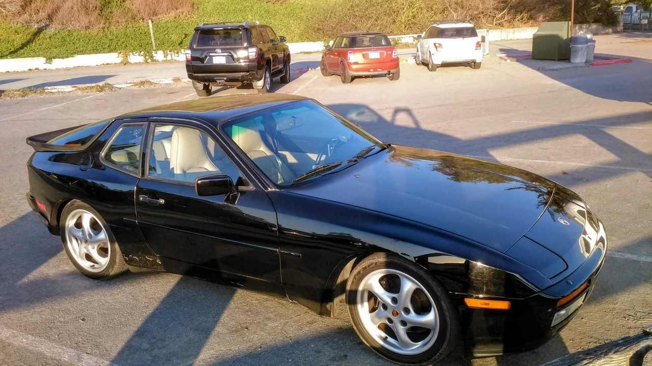 1987 Porsche 944 Turbo - Image 11 of 31