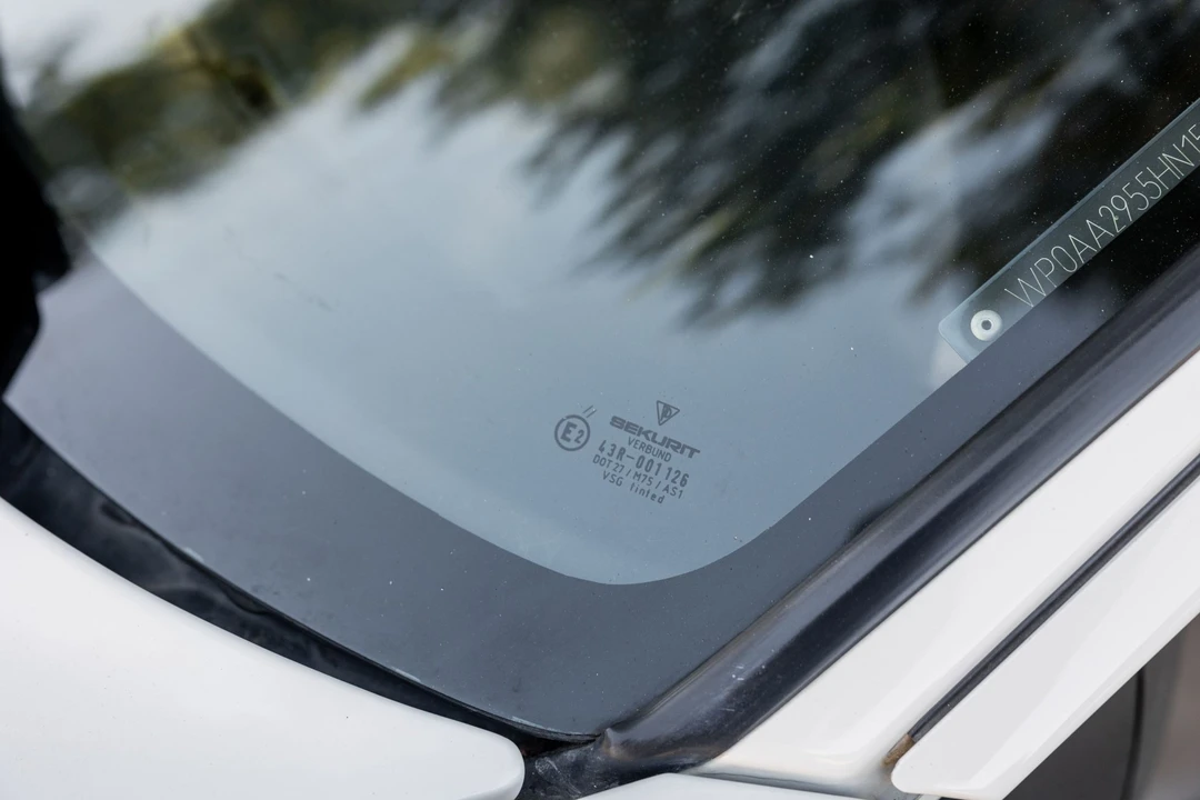 1987 Porsche 944 Turbo - Image 17 of 31