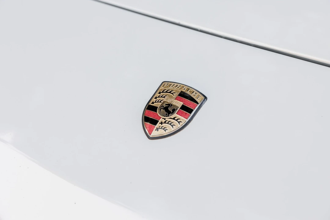 1987 Porsche 944 Turbo - Image 16 of 31