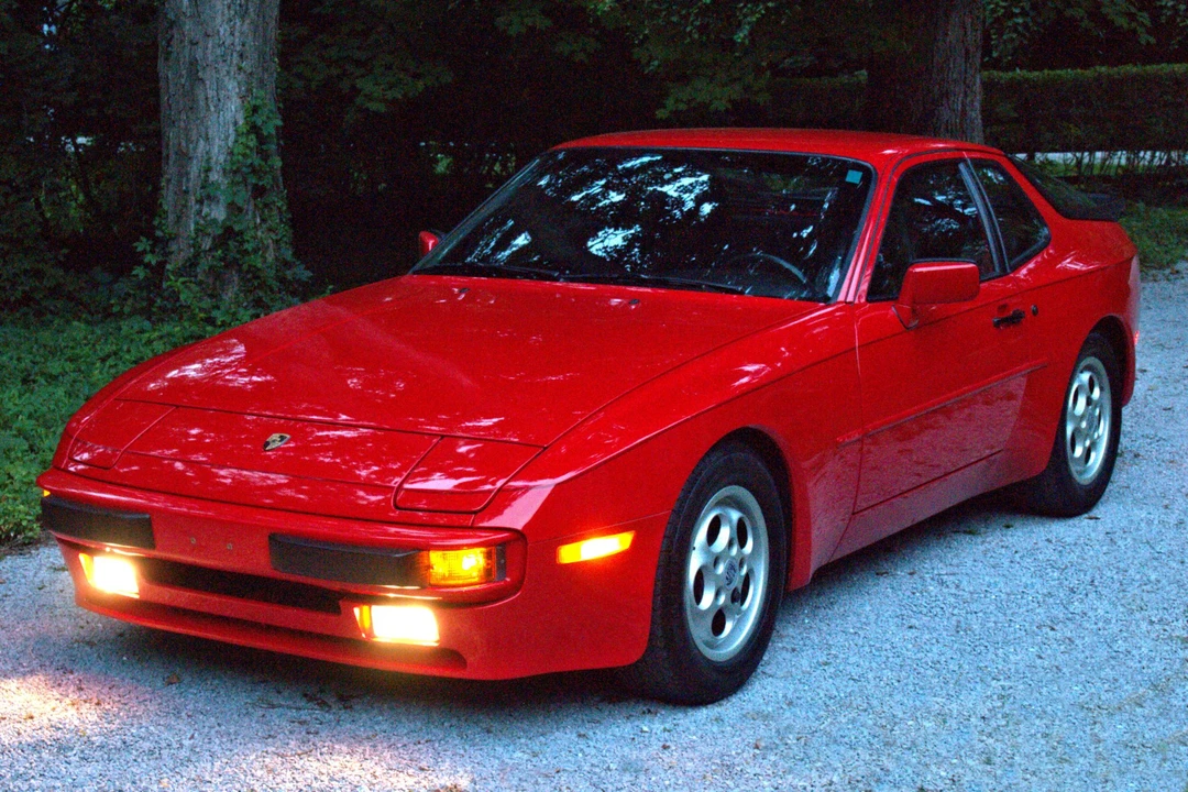 1987 Porsche 944 S - Image 13 of 31