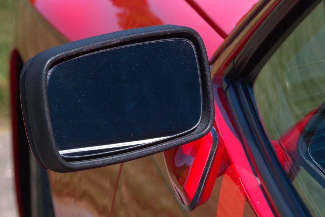 1987 Porsche 944 S - Image 29 of 31