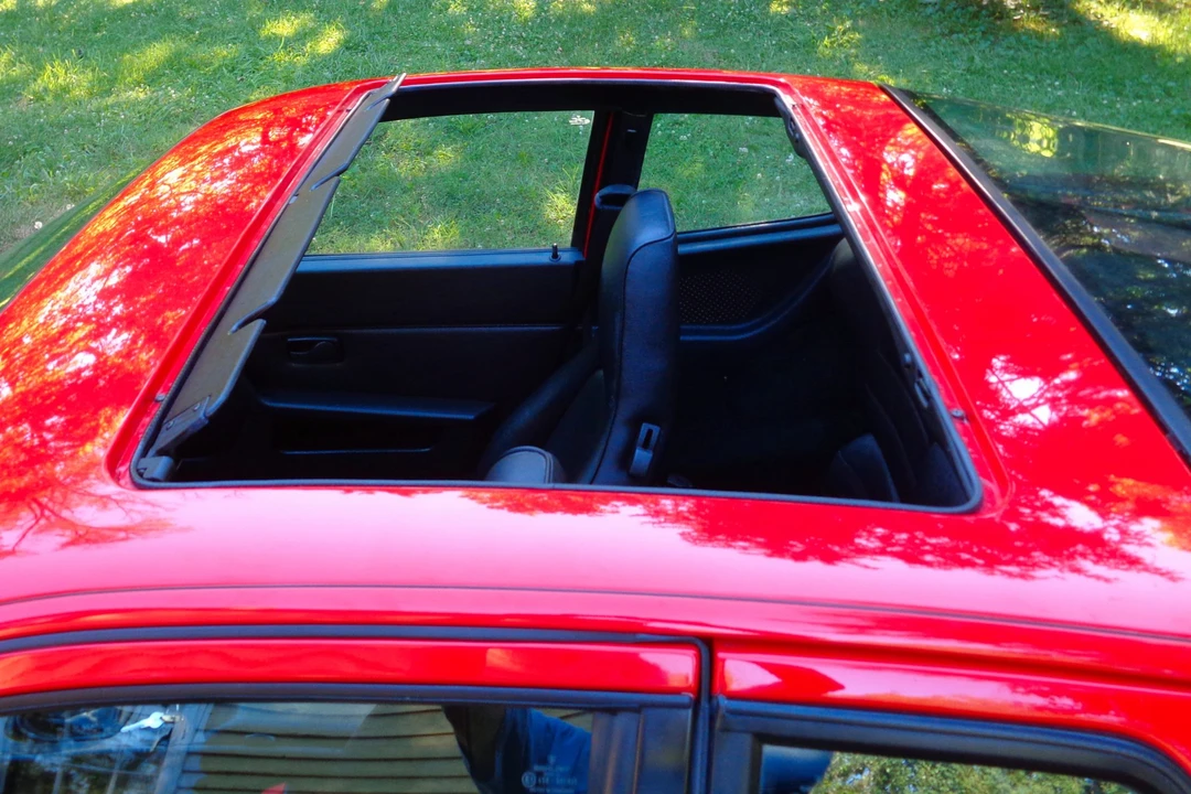 1987 Porsche 944 S - Image 18 of 31