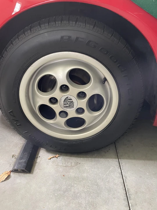 1987 Porsche 944 S - Image 12 of 31