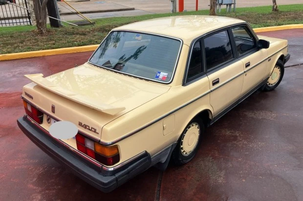 1987 Volvo 244 - Image 2 of 7