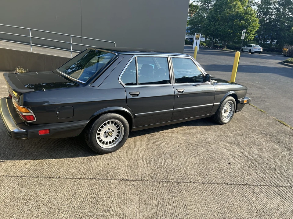 1988 BMW E28 5 Series - Image 25 of 31