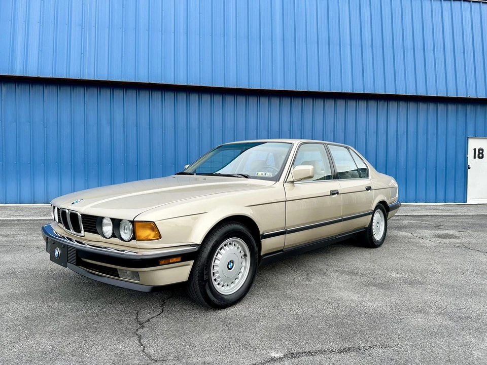 1988 BMW E32 7 Series - Image 4 of 31