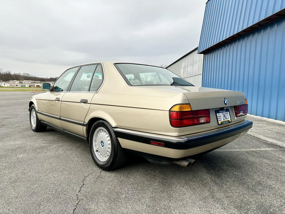 1988 BMW E32 7 Series - Image 20 of 31