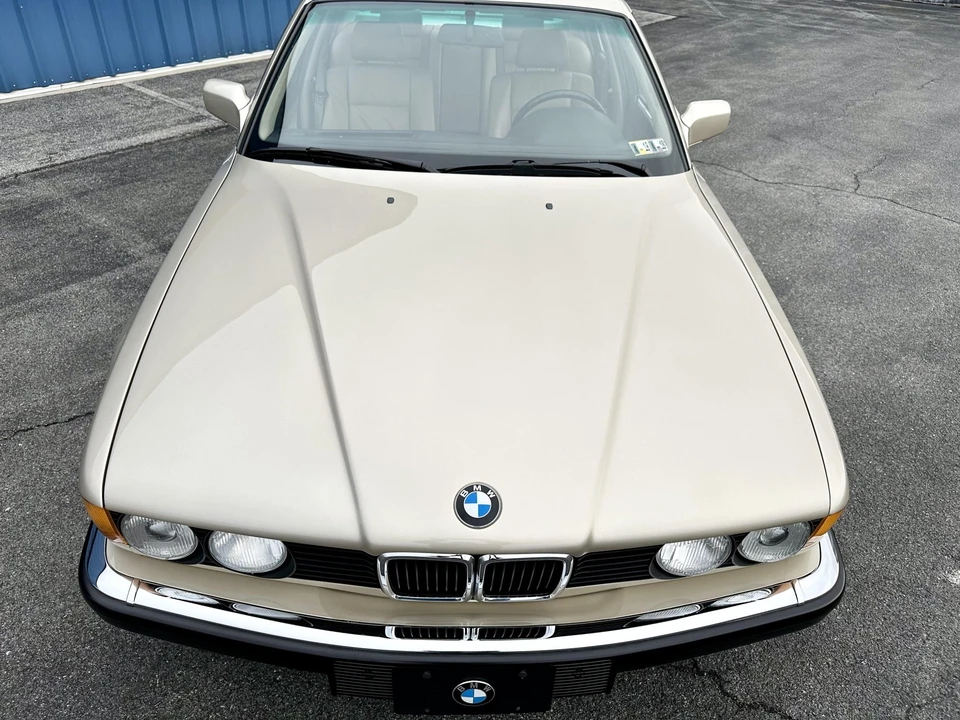 1988 BMW E32 7 Series - Image 24 of 31
