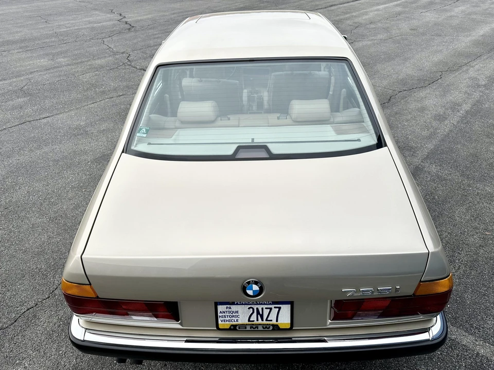 1988 BMW E32 7 Series - Image 17 of 31